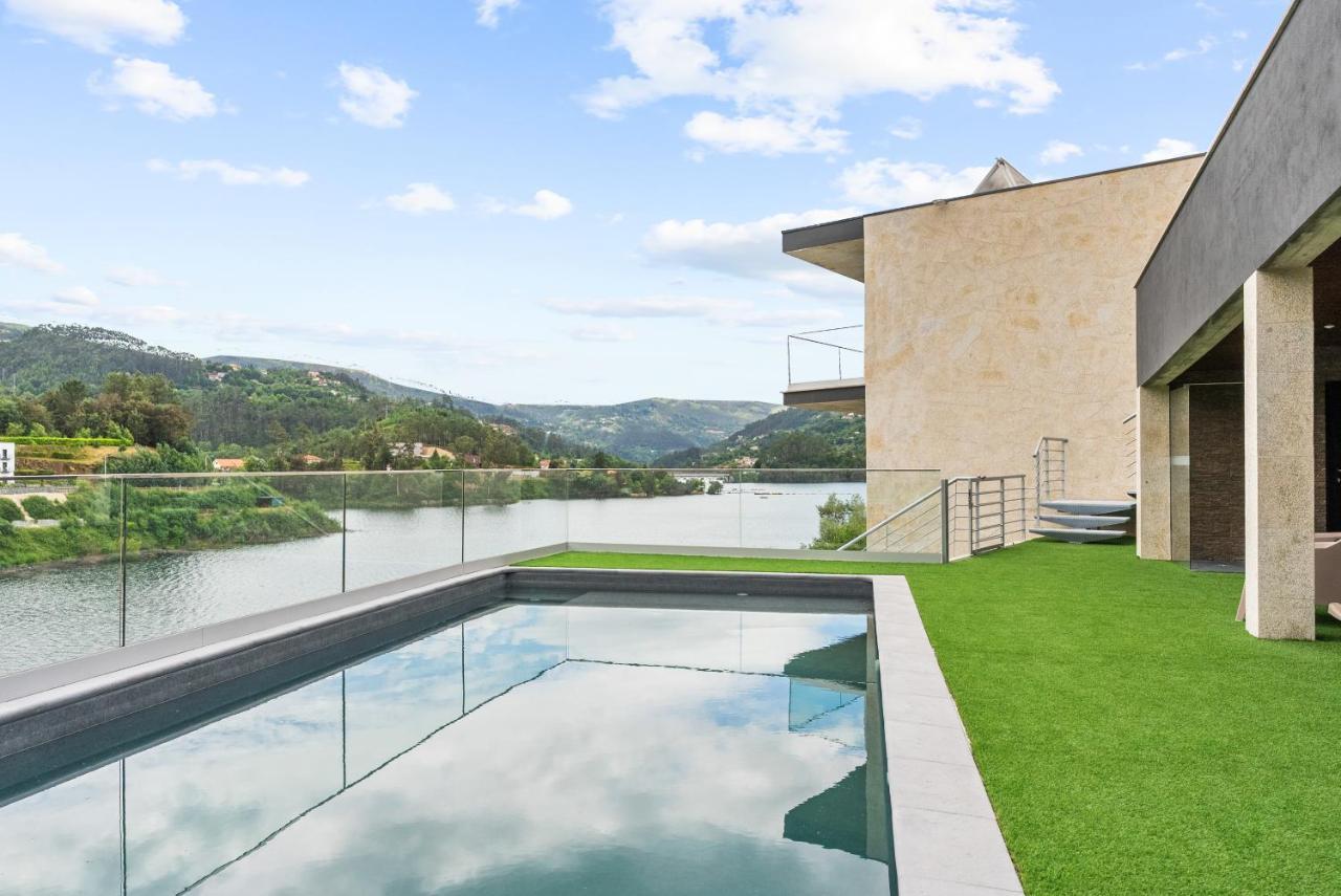 Geres Villas Exterior foto